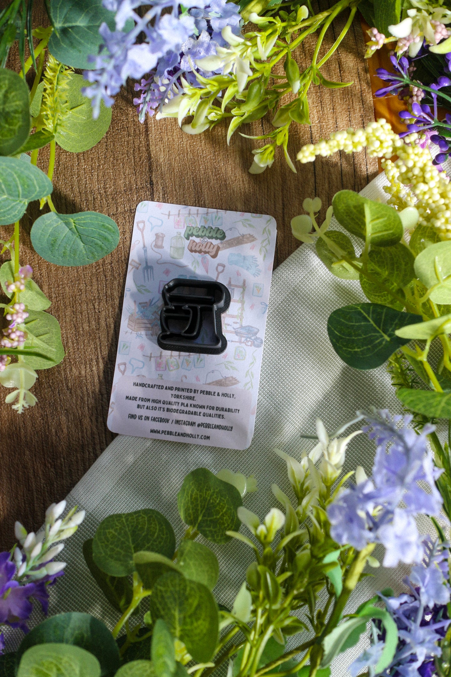 Kitchen Whisk Clay Cutter